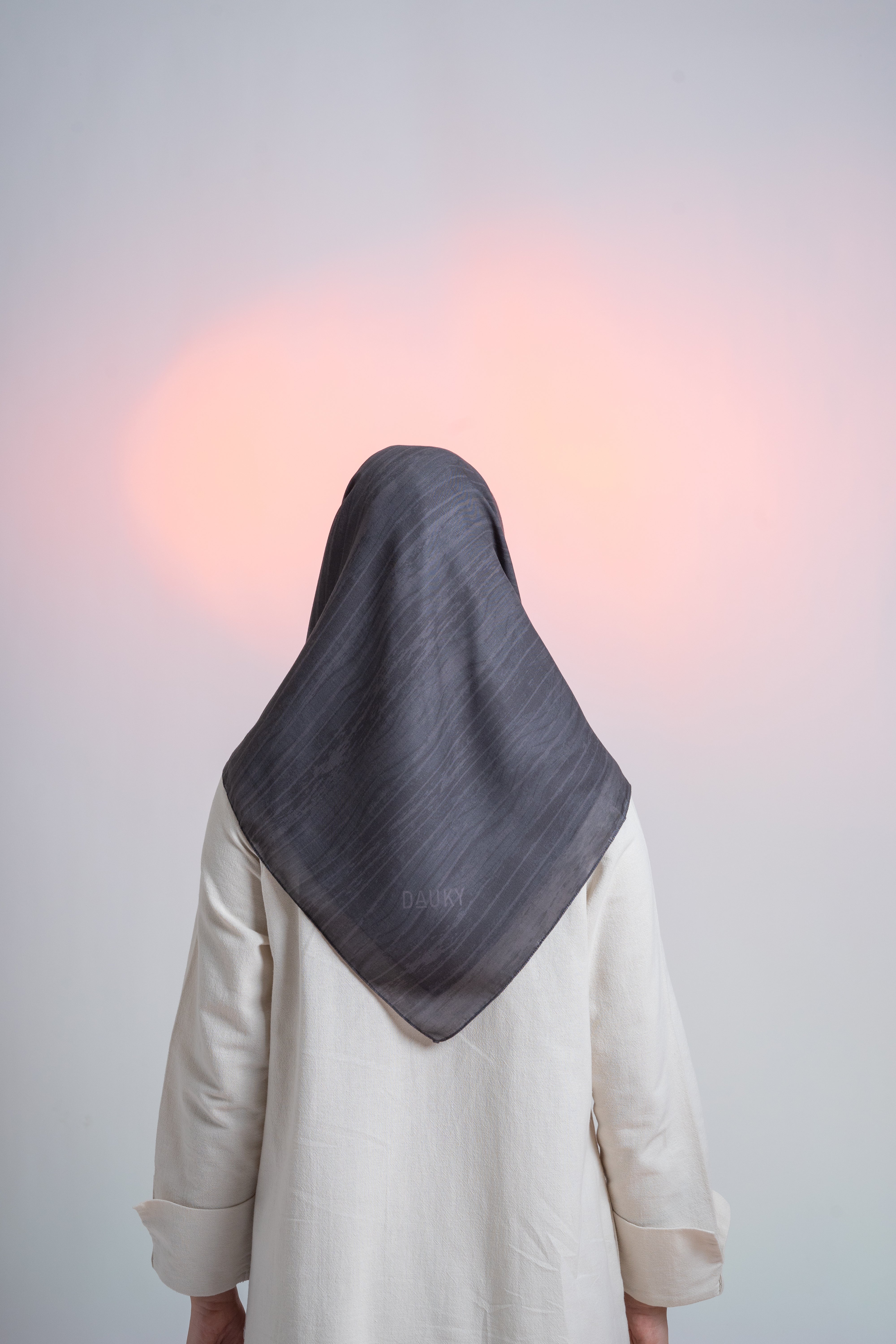 WAVY LINES SCARF