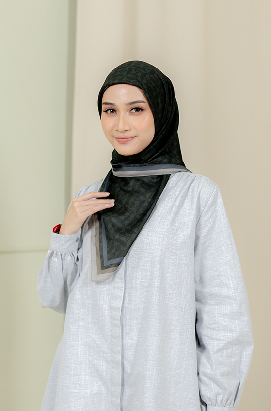 Geo Monogram Scarf - Black