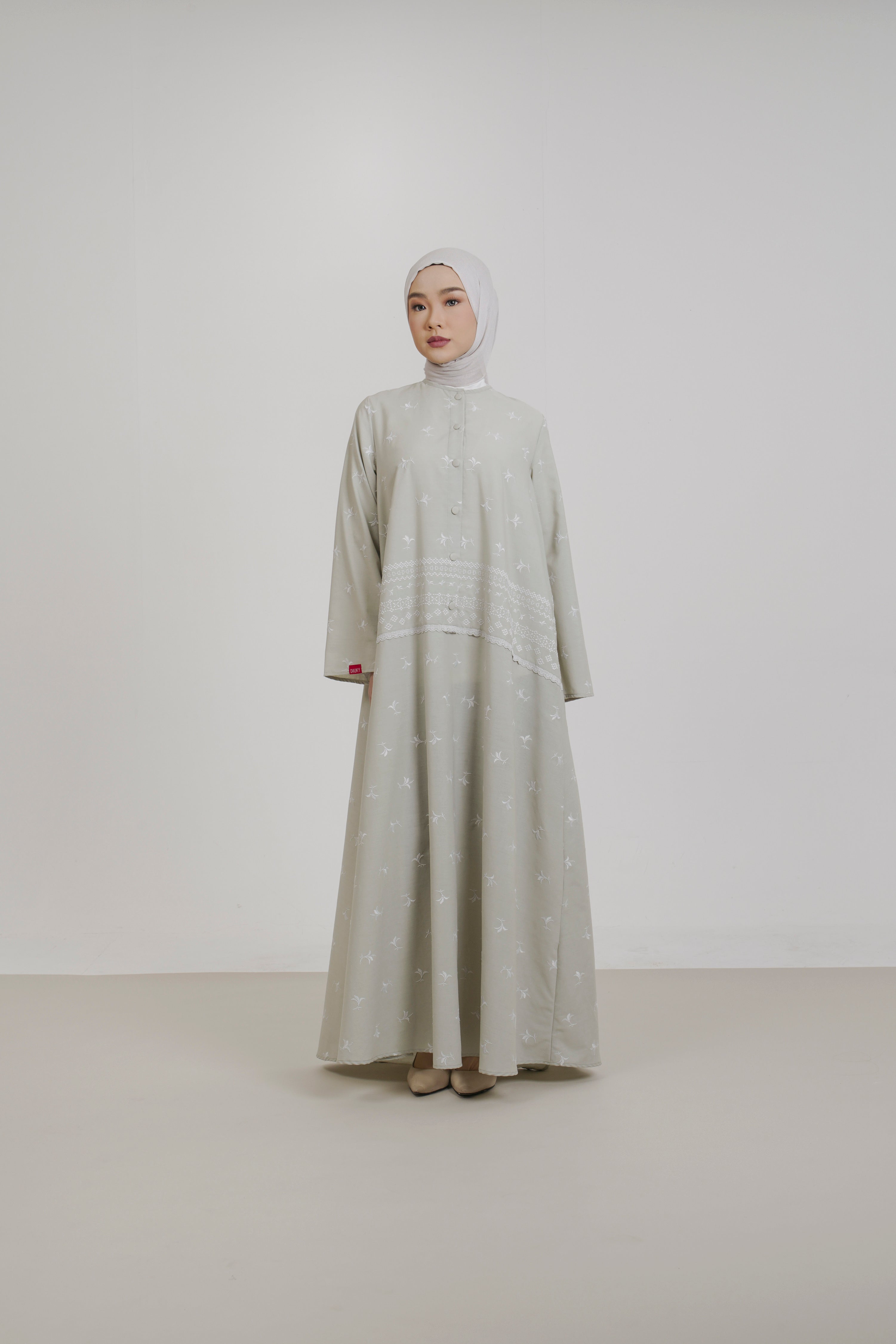 L Dress Wide Bloom Embro