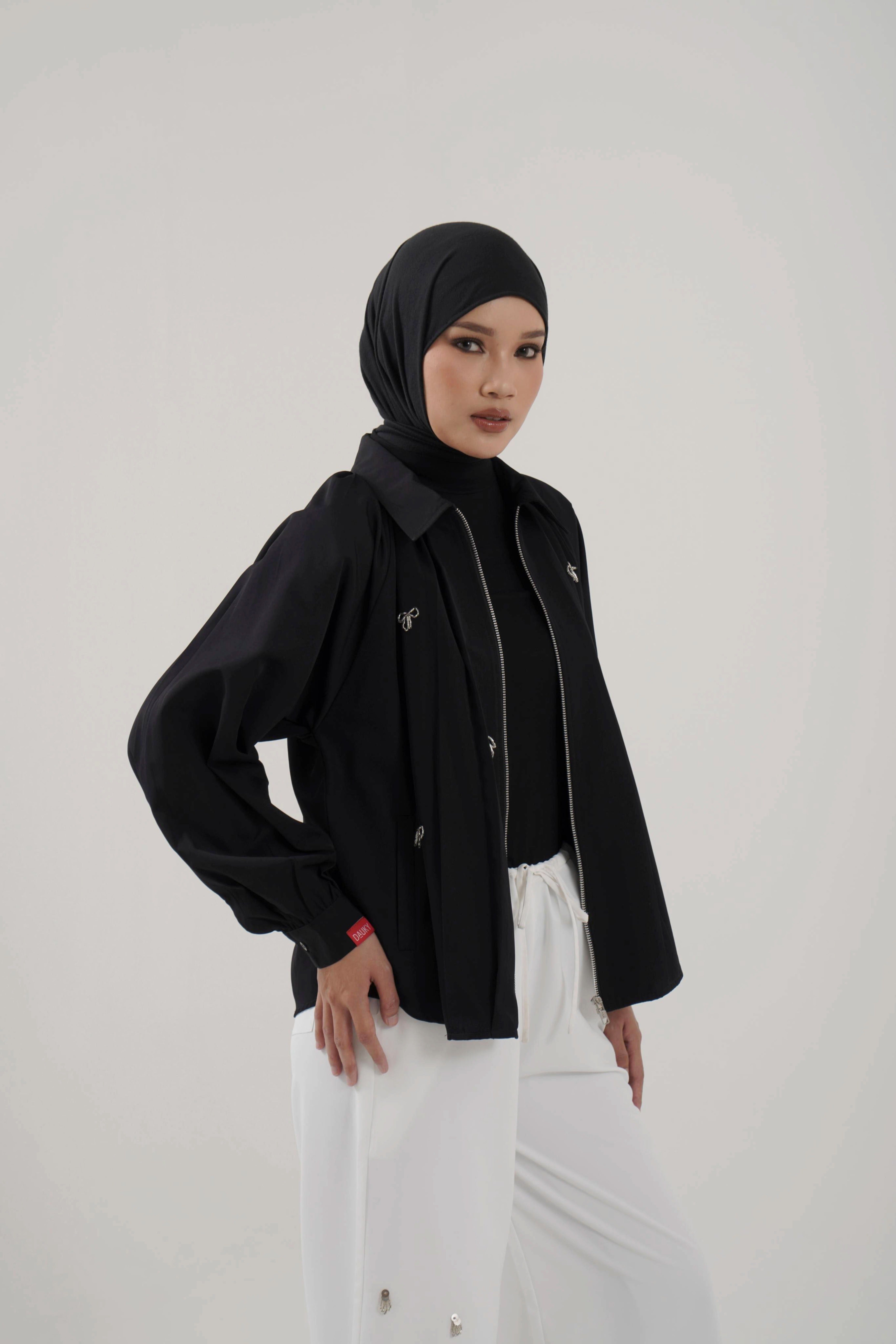 Jacket Beaded Puff