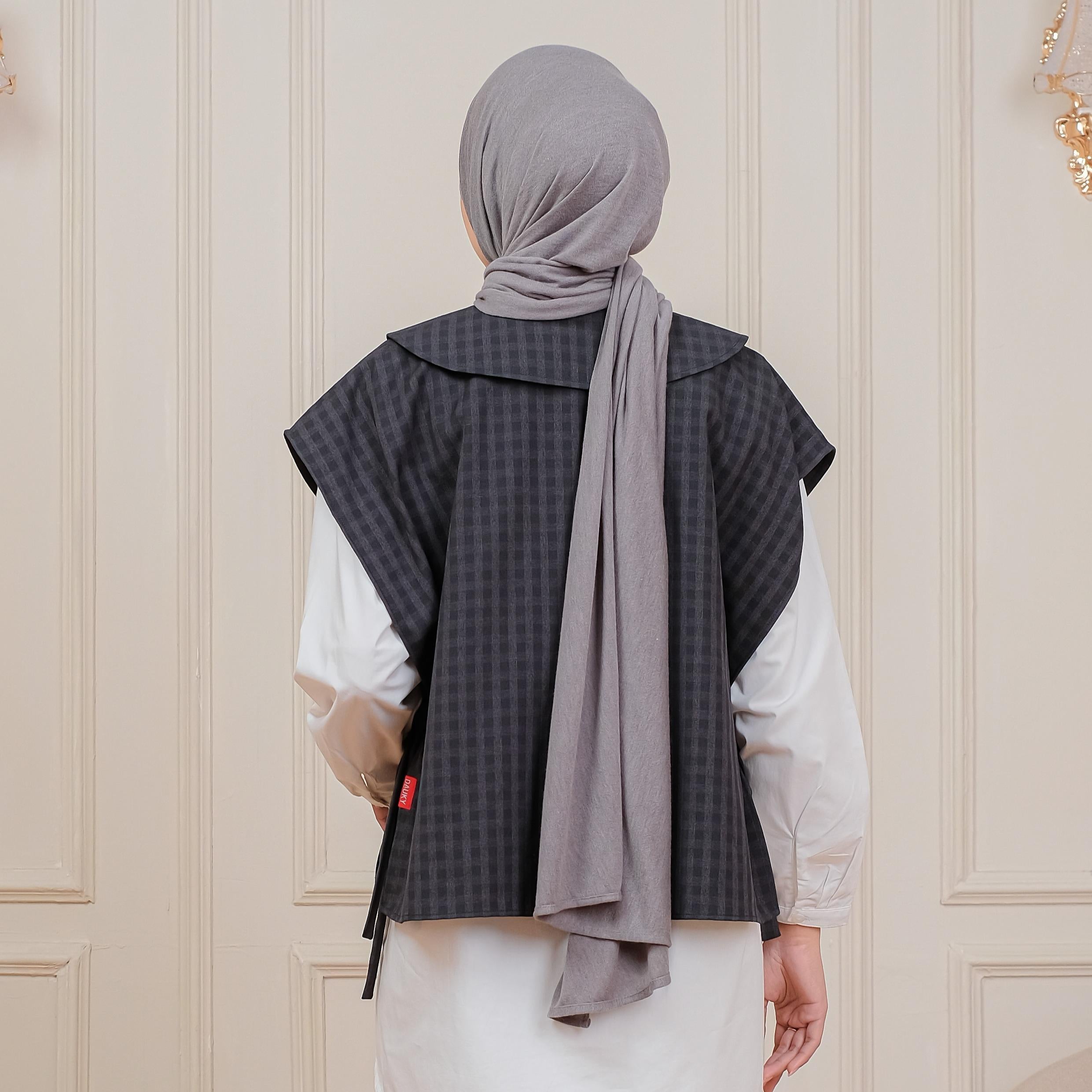 VEST ASYMMETRIC PLAID