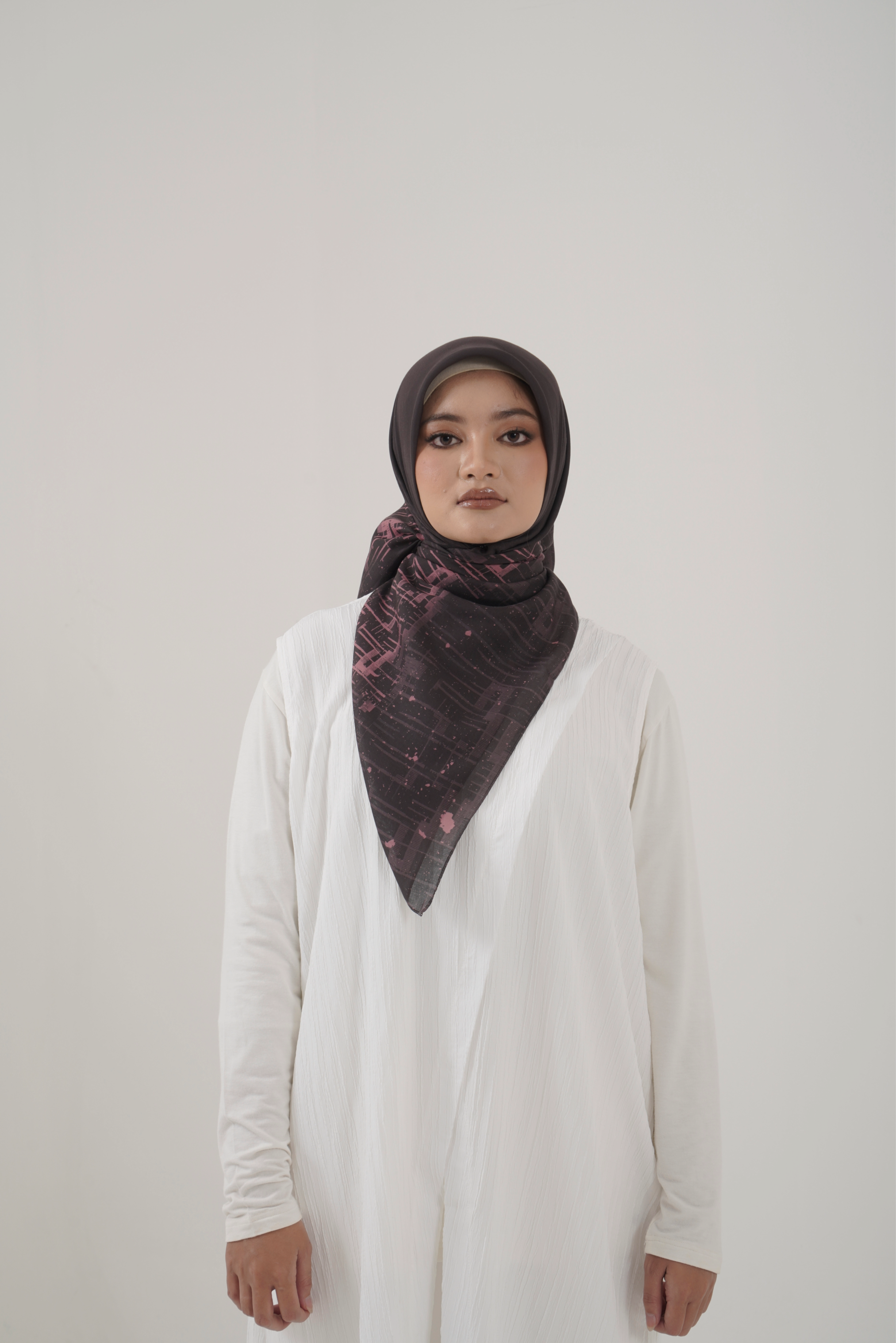 Grid LIne Scarf