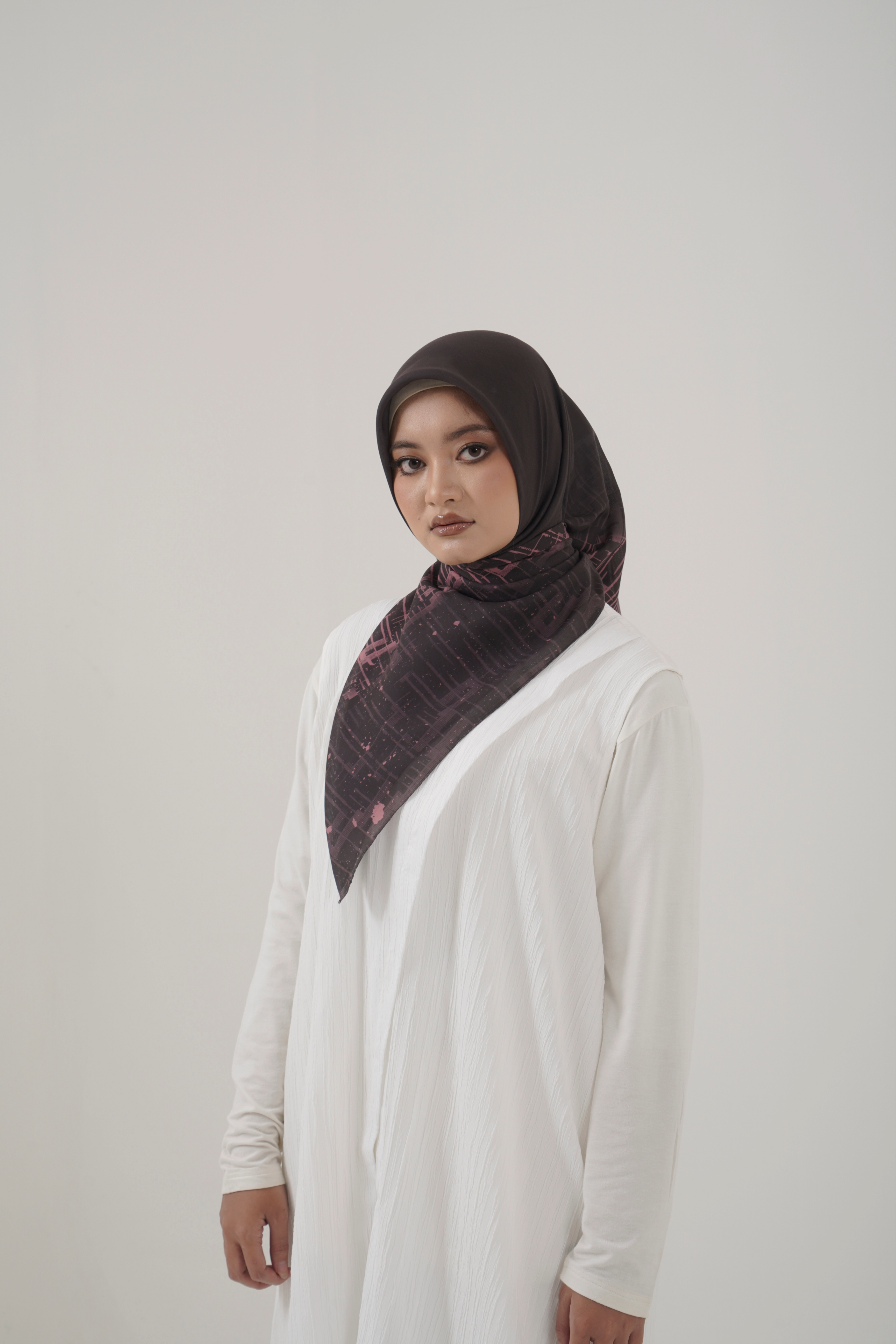 Grid LIne Scarf