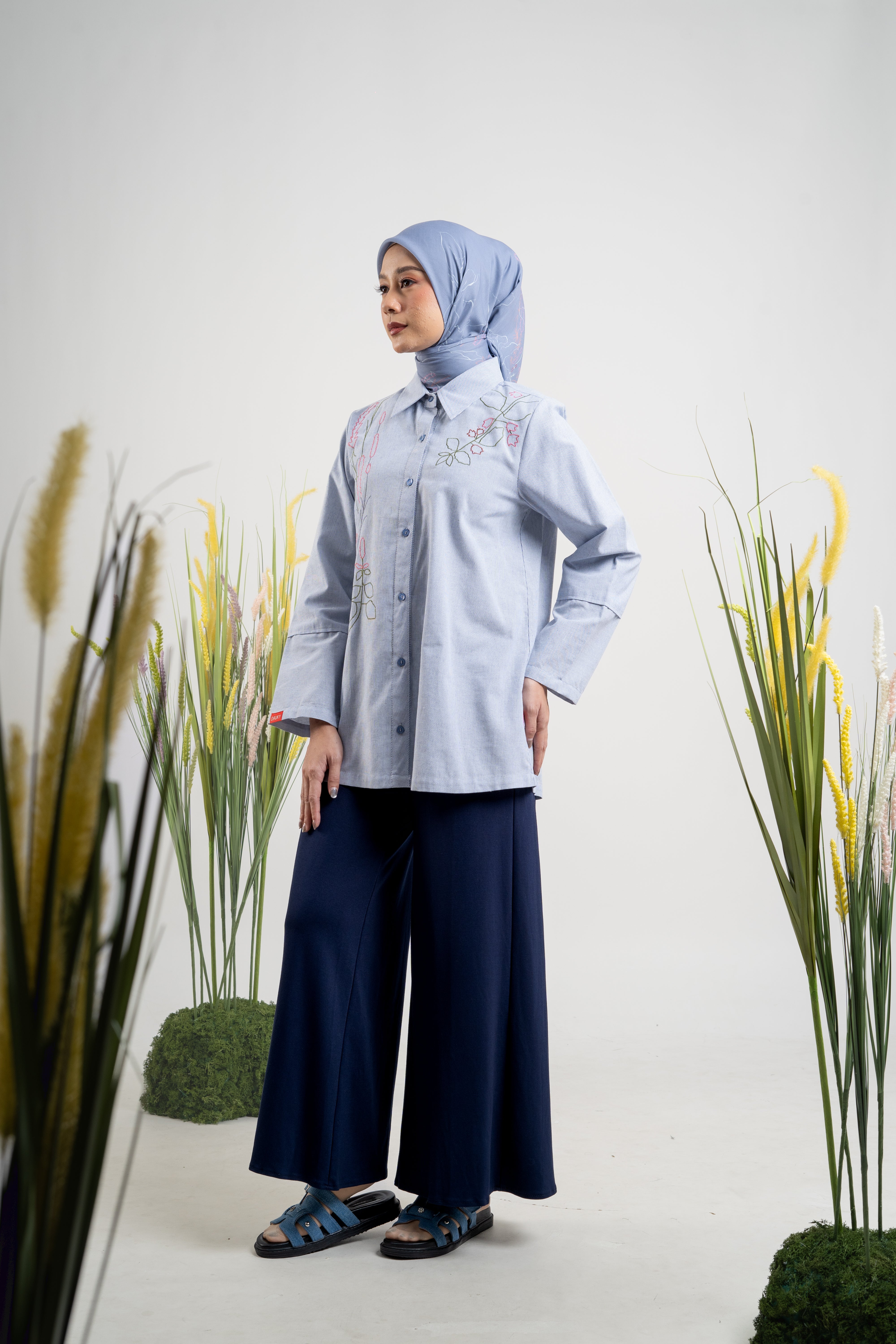 M Tunic Wild Flower - Navy