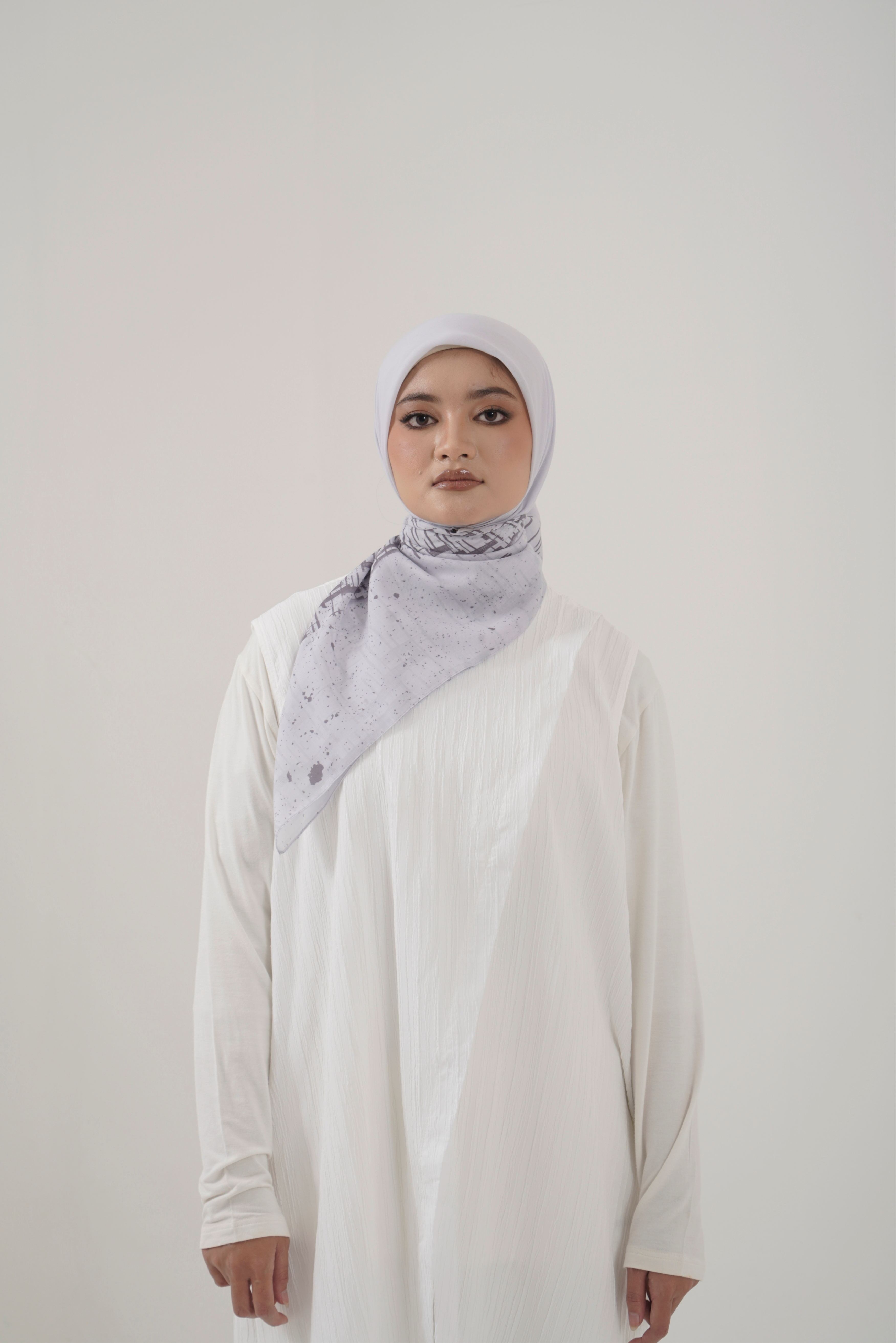 Grid LIne Scarf