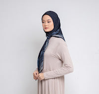 Dauky Hijab Segiempt kerudung Side Line Scarf - Cream