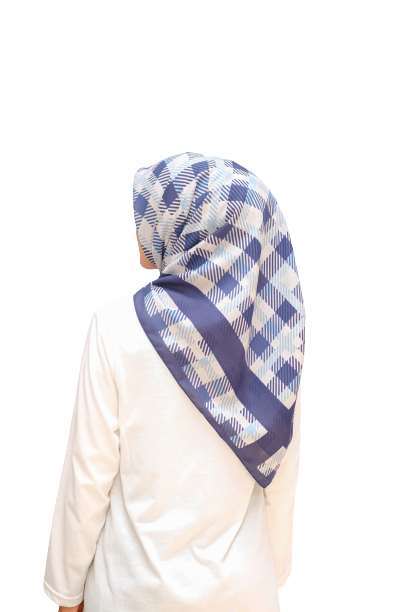 Dauky - Hijab Segi Empat Tartan Pattern Scarf