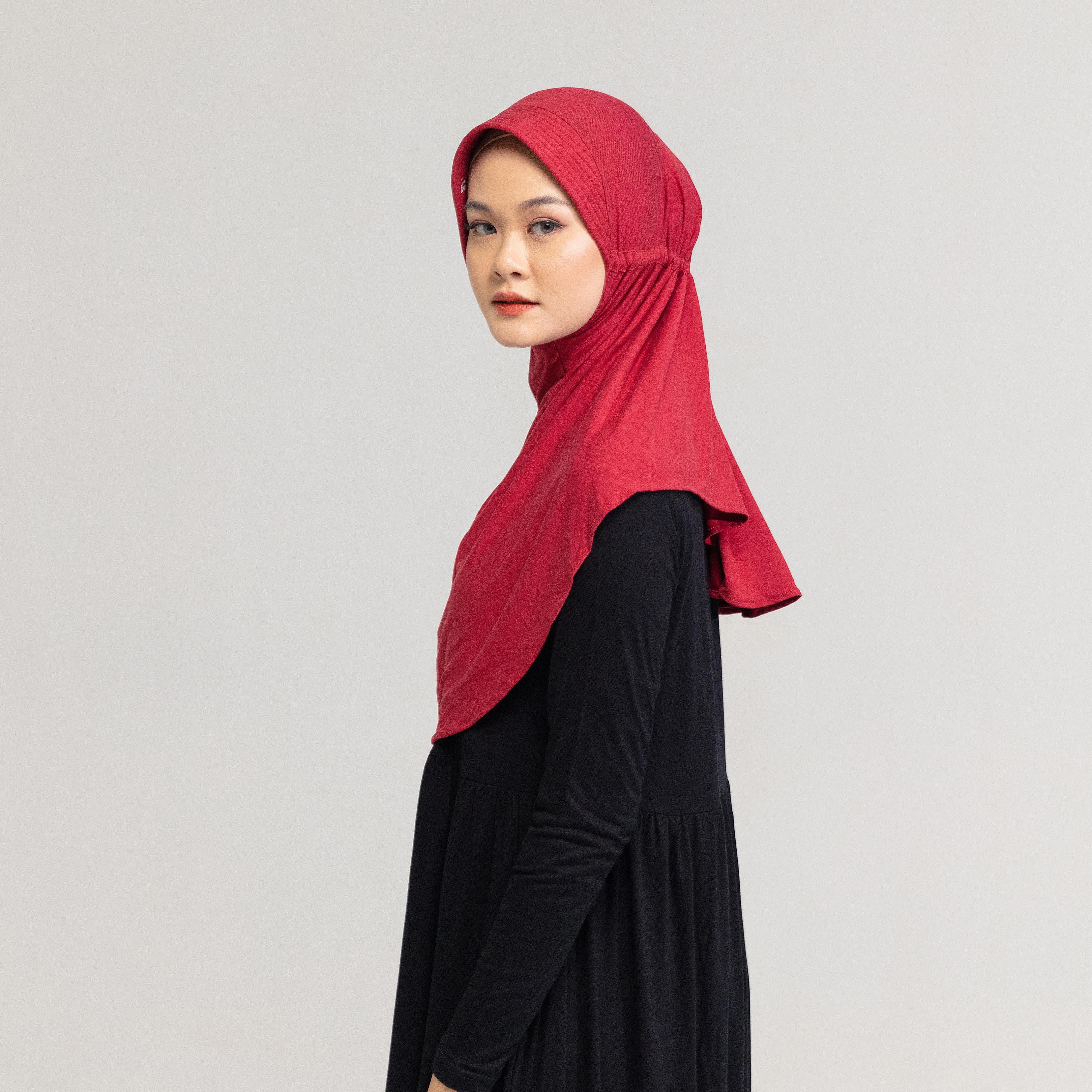 DAUKY -  Hijab Bergo Jilbab Basic Polos Kaos Rara - Maroon